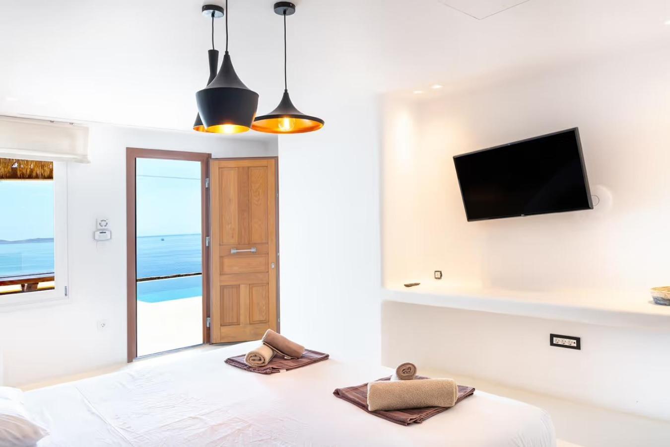 Ria Mar & By Live&travel Houlakia (Mykonos)